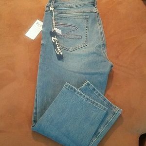 Seven 7 jean capri